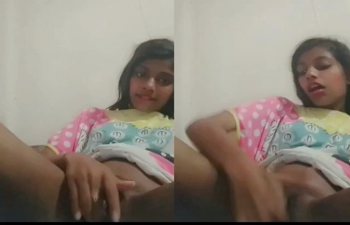 Sl Beautiful Horny Tamil Slim Girlfriend Full Nude Mastrubate With Spit On Her Pussy Sucking Her Boobs 4 HD Videos