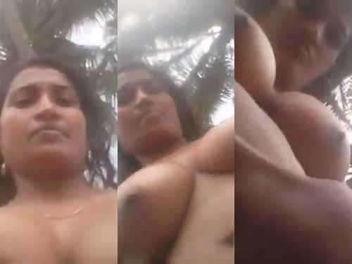 Tamil Girl Outdoor Nude Show