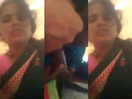 Green Saree Kannada Bhabhi Ride on Lover dick