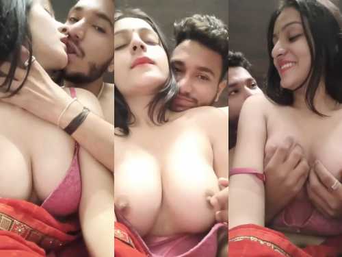 Hot girl gives blowjob Sex Videos Hot MMS Video