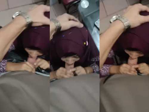 Sexy Muslim Lover Hijabi Girlfriend Sucking Dick
