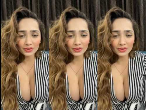 Aditi Mistry Wearing Bath Robes Sexy Nude Live
