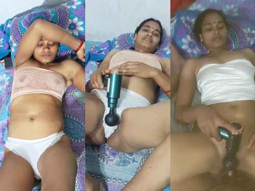 Tamil horny bhabhi nude fun with dildo sex and fucking mms video