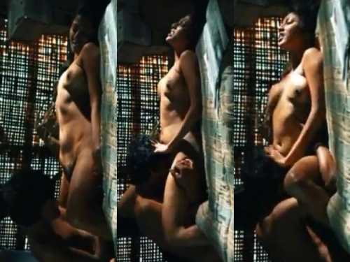 Velaikaari magal pundai nakkum sex movie scene